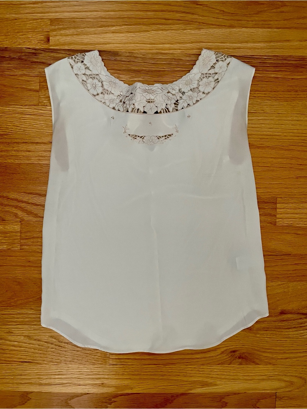 LC Lauren Conrad White Lace Yoke Sleeveless Camisole